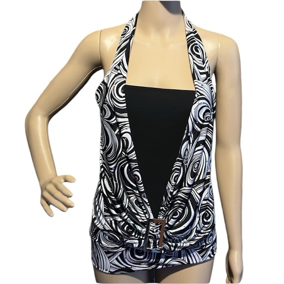 💰BOGO FREE Topia Sleeveless Open Back Top - Picture 1 of 6